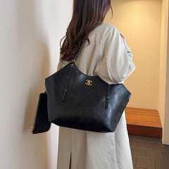 Black Leather Commuter Shoulder Bag