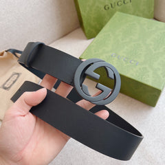 Minimalist Black Waist Belt
