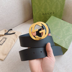 Elegant Black Buckle Belt