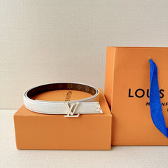 Elegant White Fashion Belt