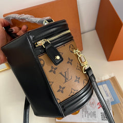 Structured Leather Bucket Bag